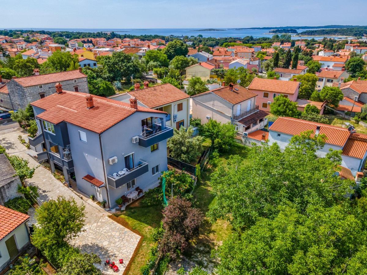 Apartment Lorencin Milka Medulin Eksteriør billede